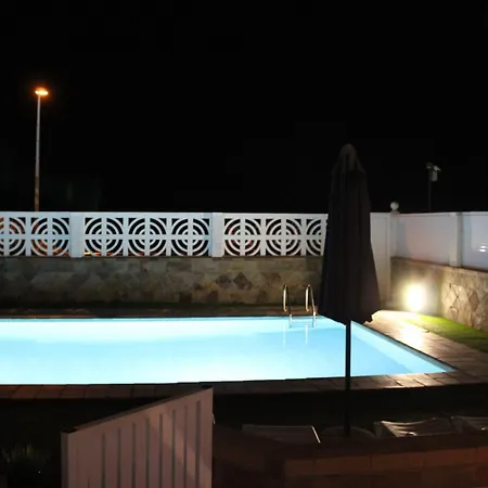 بيت للعطل El Mar